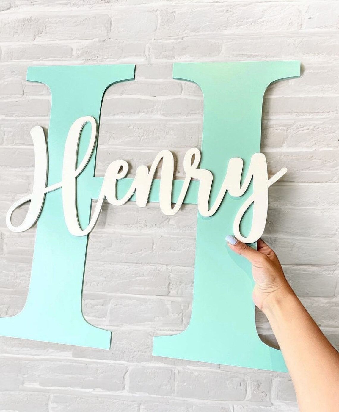 Literă Personalizată din Lemn – Cadou Original și Handmade